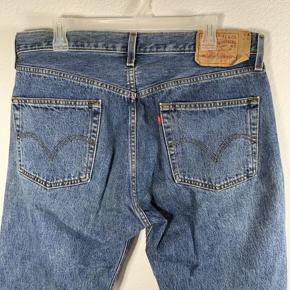 Levi's 501 Jeans Size 36 X 30 Straight Leg Medium Wash Button Fly Y2K 2000s - Picture 4 of 12